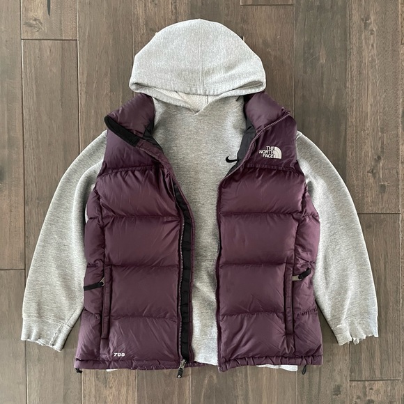 The North Face Jackets & Blazers - 👾The North Face Women’s 700 Down Nupste Vest (Sz L)